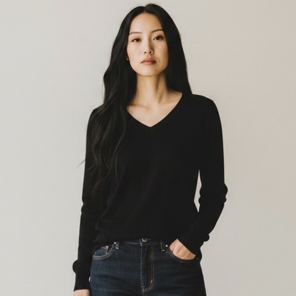 Porsche Design 100% Black Cashmere V‎ Neck Long Sleeve Sweater Basic Capsule - S